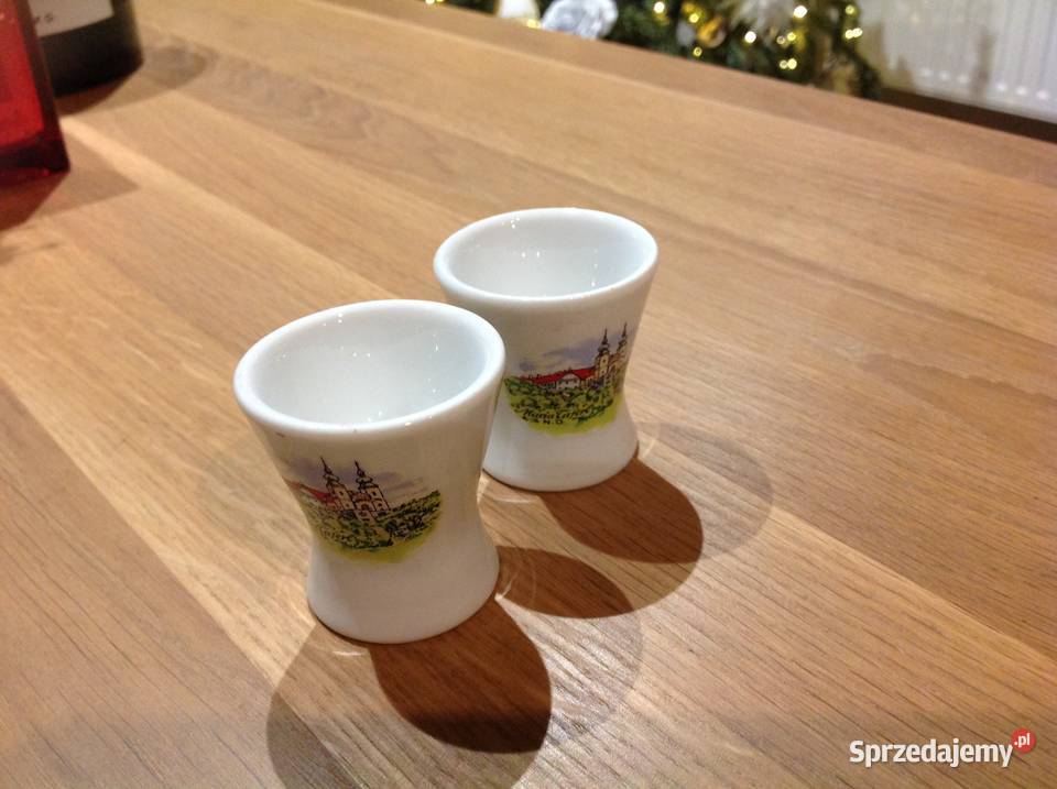 Porcelanowe Kieliszki do Jajek STARE 2 Sygnowane lubuskie Nowa Sól sprzedam