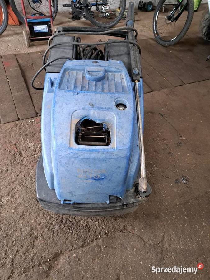 Myjka wysokociśnieniowa na gorącą wodę Nielfisk Piecewo