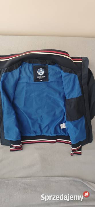 Kurtka Bershka North Salis vintage czarny Moda i Styl Rzeszów