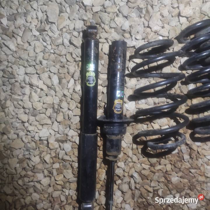 Amortyzatory sprężynyopony jeep wk