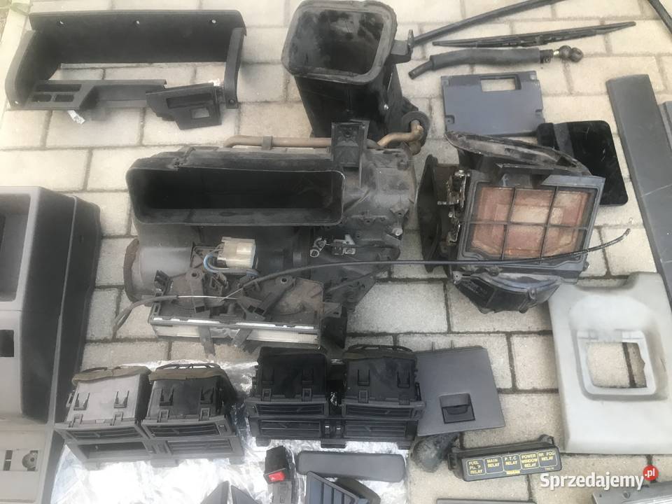 Części Nissan Terrano 1 kratki uszczelka Kraków