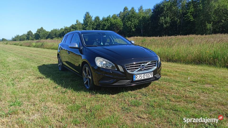 VOLVO V60 RDESIGN 20 D3D4 automat nieuszkodzony Cieklin