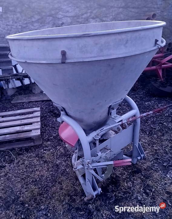 Rozsiewacz nawozu bąk Gniezno