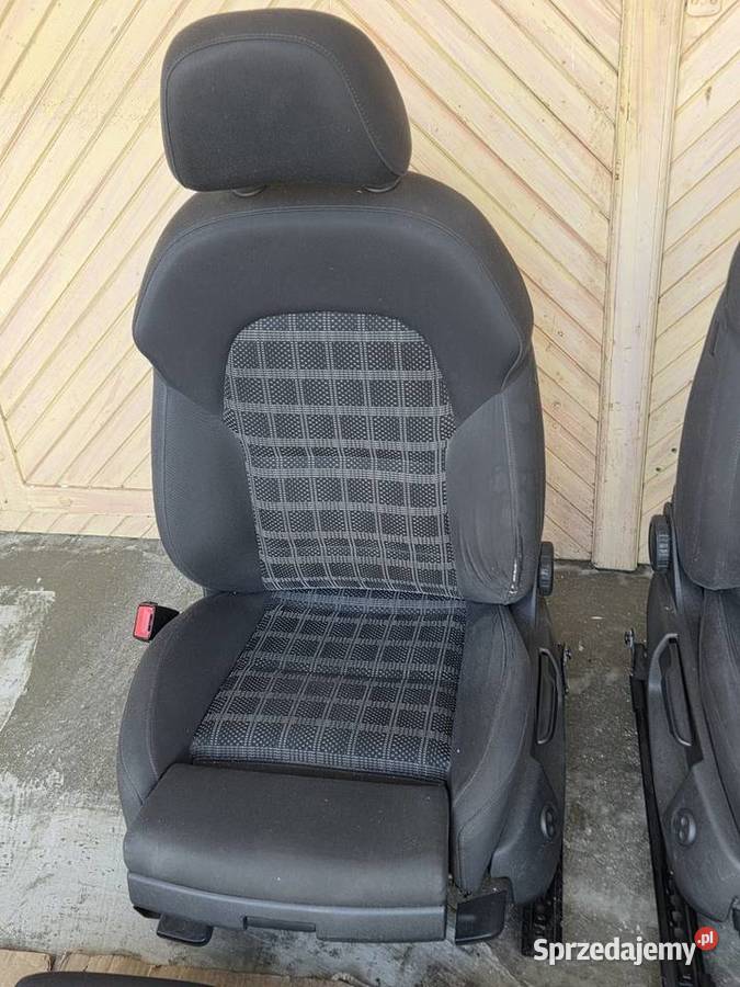 Fotele Audi B8 LIFT komplet avant kombi warmińsko-mazurskie