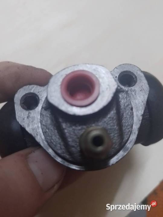 Cylinderek hamulcowy do malucha komplet Markowa