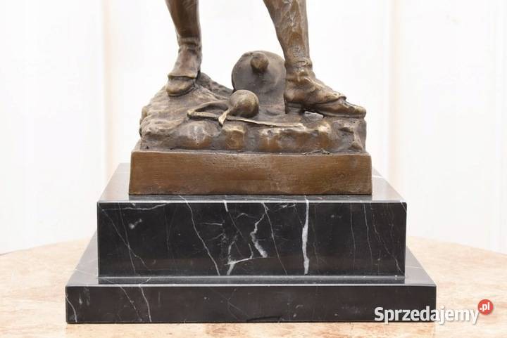 Grenadier Piękny Żołnierz z Brązu Figura Kraków