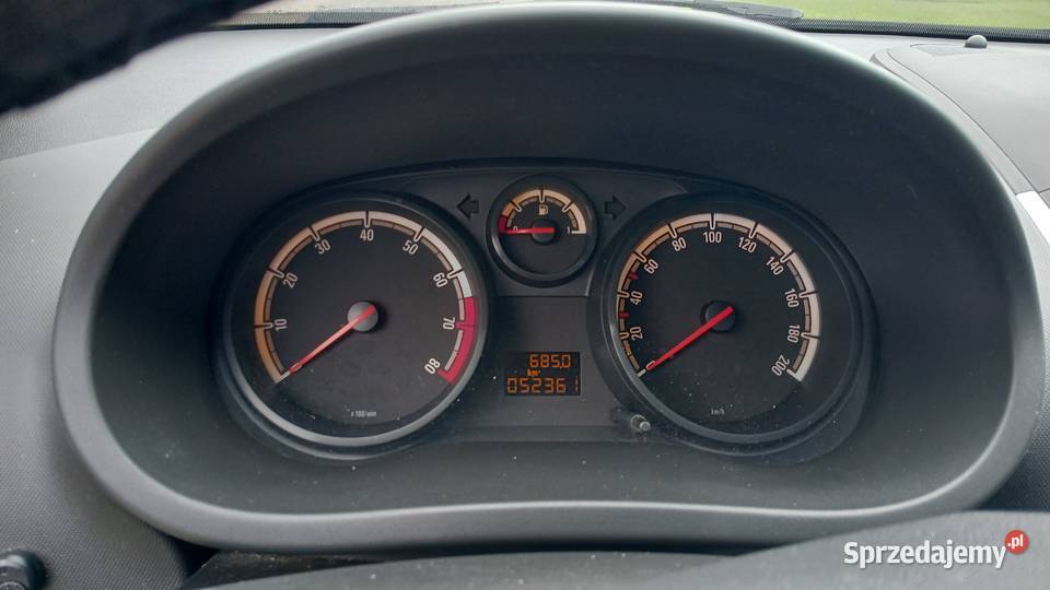 Sprzedam samochód opel Coersa D garażowany łódzkie