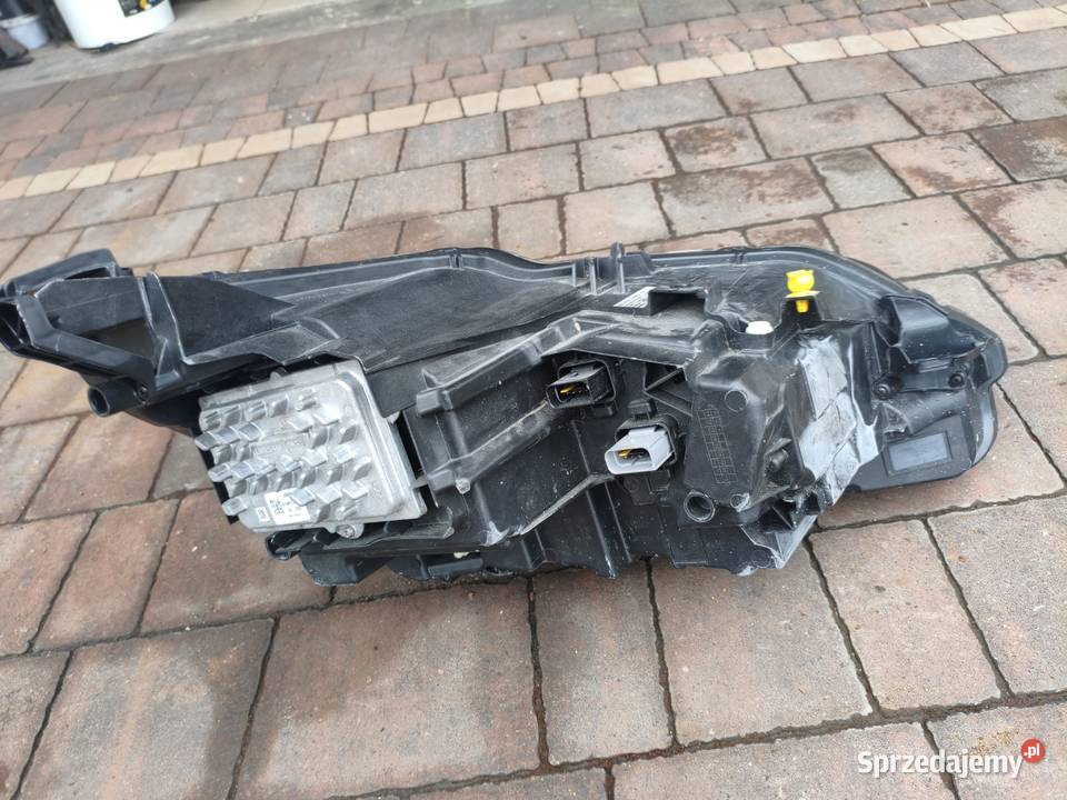 Reflektor led Peugeot 3008 5008 II LIFT lewy