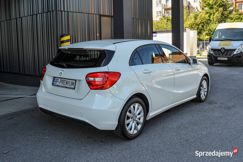 MercedesBenz Klasa A 2015 r Skóry Bezwypadkowy Motoryzacja Wrocław