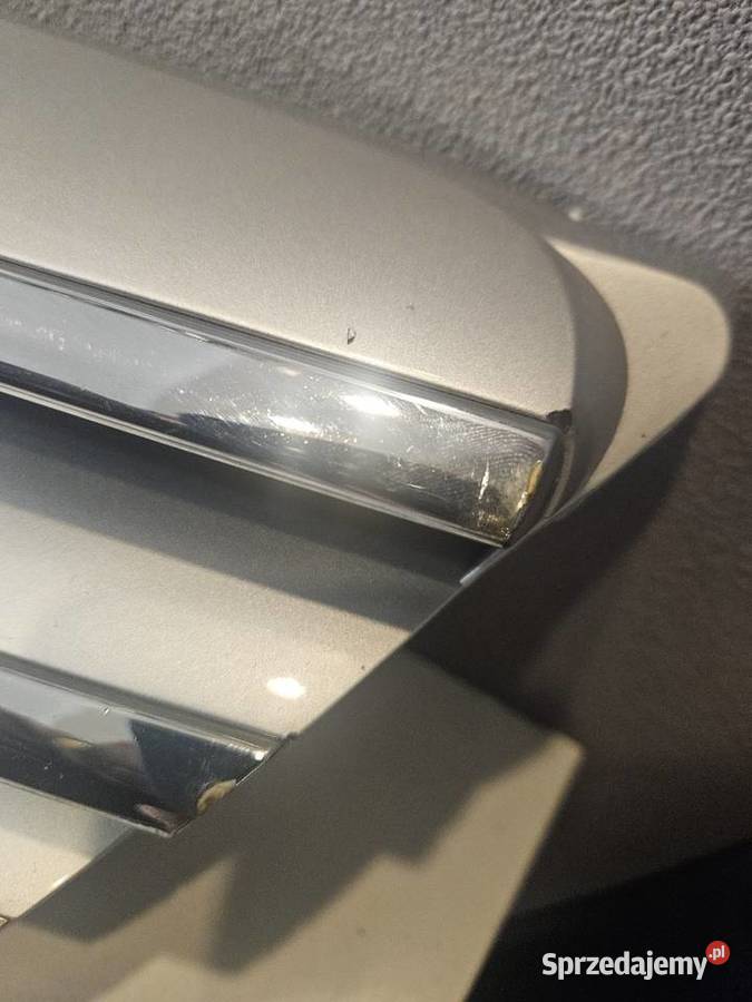 Gril atrapa mercedes B klas W245 Ostrówek