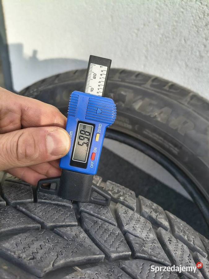 Opony Good Year Ultra Grip 2355518 55 Łódź