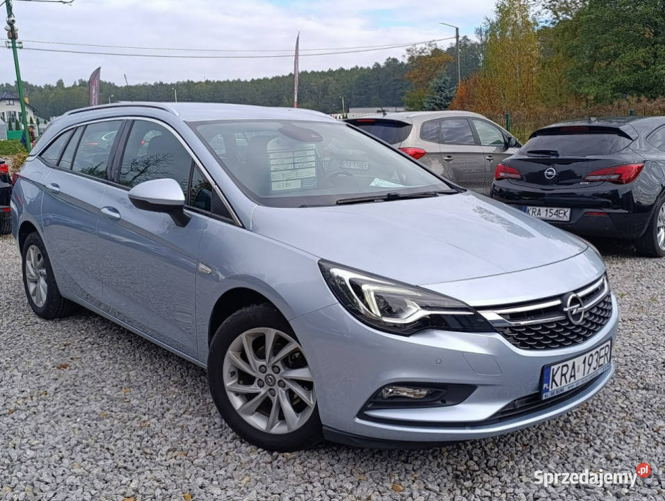 Opel Astra Astra Sports Tourer Zadbana mały Kombi małopolskie sprzedam