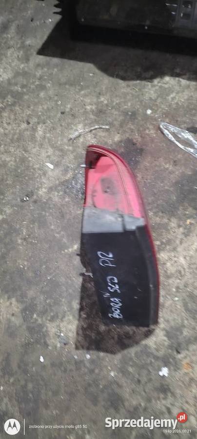 Vw Bora sedan lampa tył prawa Lubin