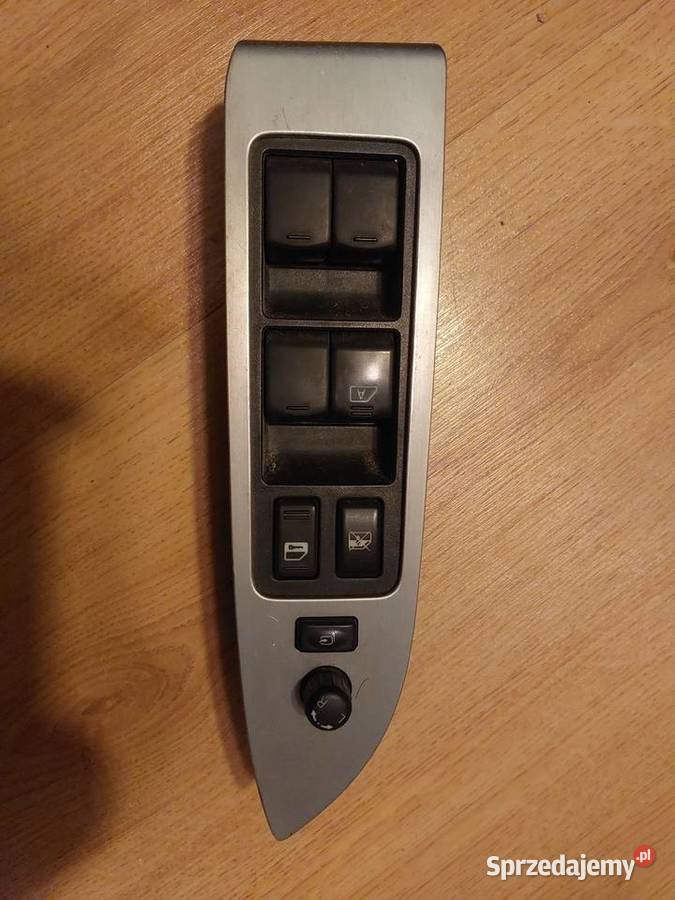 PANEL PRZEŁACZNIK SZYB NISSAN 254011AH1A