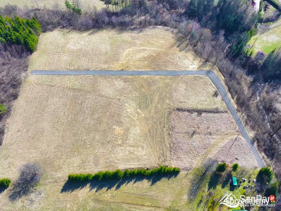 Działka budowlana Stężnica utwardzona podkarpackie