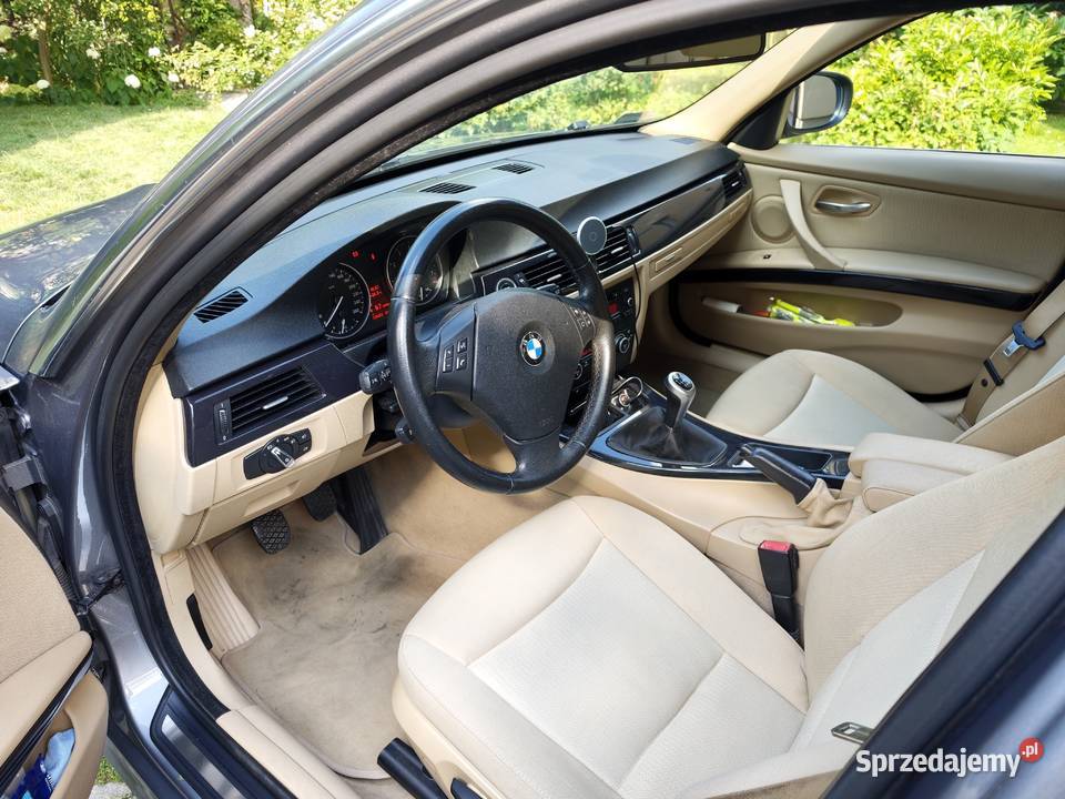 BMW 325i z niewielkim przebiegiem Katowice sprzedam