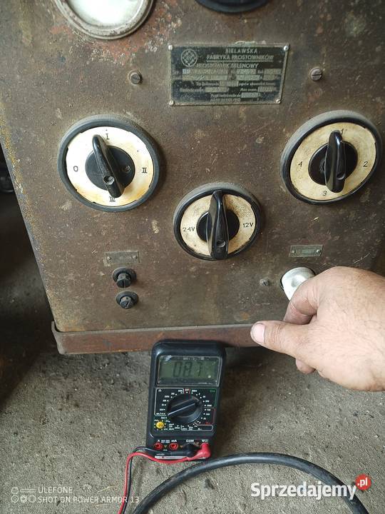 Polski Prostownik zabytkowy 6v12v18v24v Bytonia sprzedam