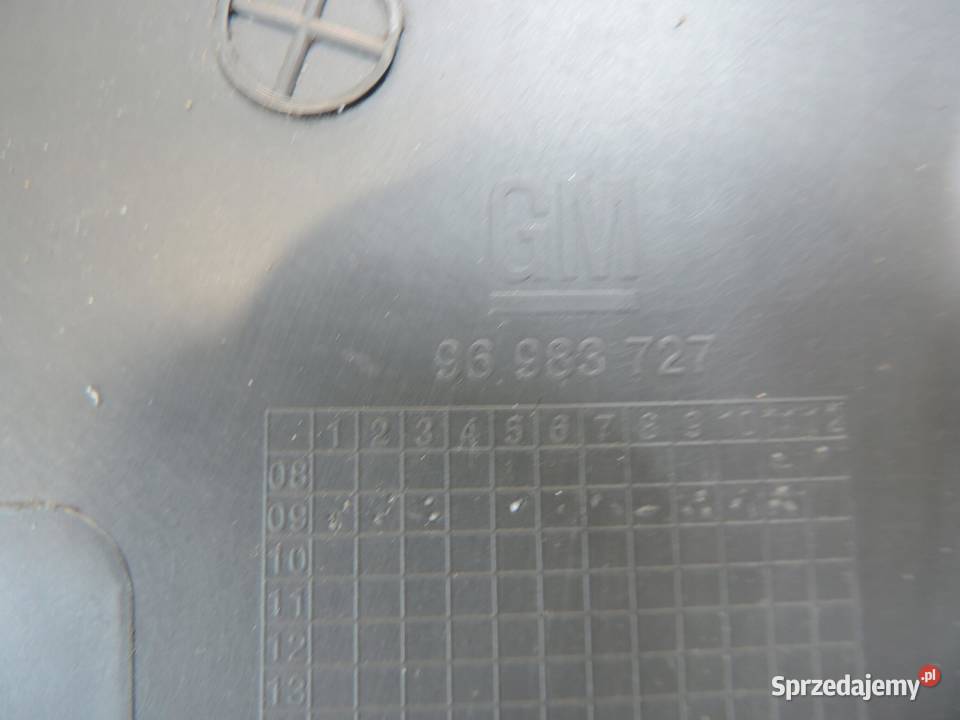 OSŁONA PLASTIK SŁUPKA LEWA CHEVROLET CRUZE I osobowe Podszybia