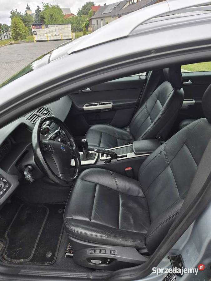 Volvo v50 20 d summum 2008 niski przebieg Serokomla