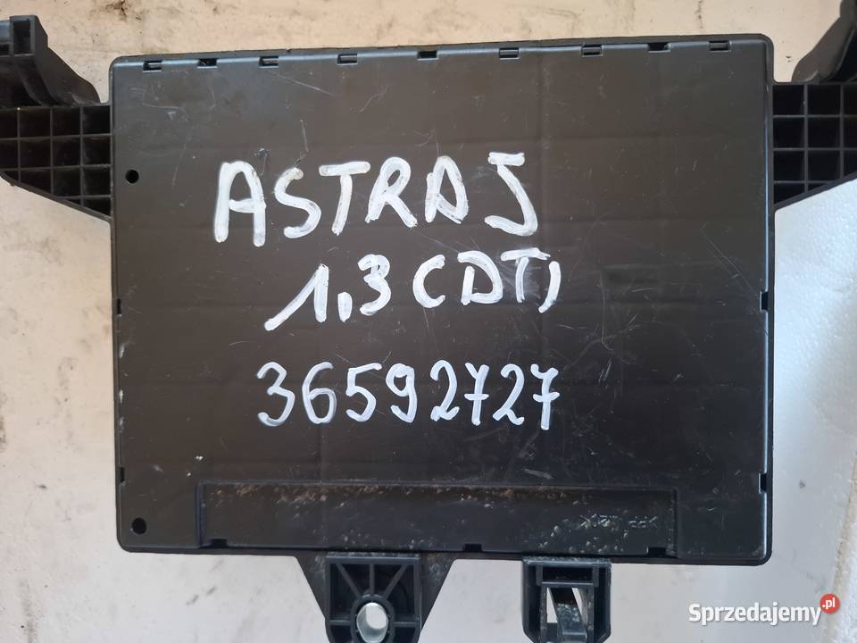 OPEL ASTRA J skrzynka bezpieczników 36592727 świętokrzyskie Kielce sprzedam