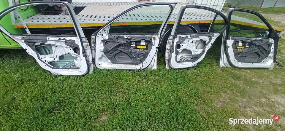 Drzwi przód tył tylne przednie BMW E46 sedan mazowieckie Maciejowice