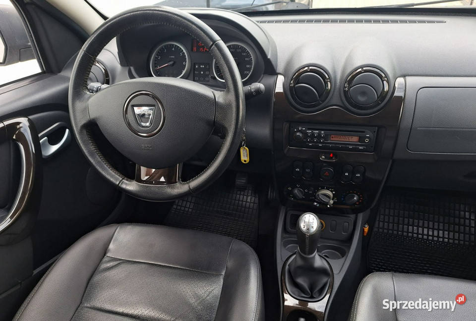 Dacia Duster 16 benzyna KLiMAtyzacja parktronik Rok produkcji 2010 warmińsko-mazurskie Olsztyn
