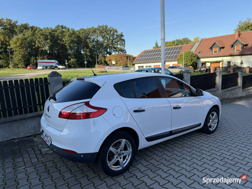 Renault Megane 16 16v benzyna 111 ładna Rok produkcji 2011 Bolesławiec sprzedam