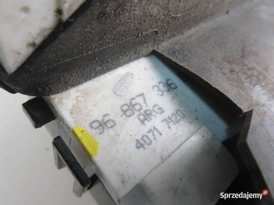 ZAMEK LEWY TYLNY CITROEN C4 I 9686733680 osobowe małopolskie sprzedam