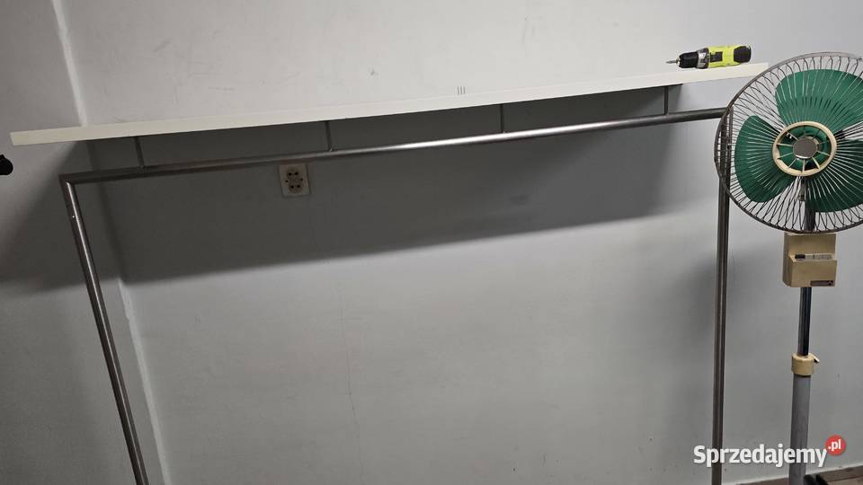 Stojaki do sklepu odzieżowego kujawsko-pomorskie Bydgoszcz