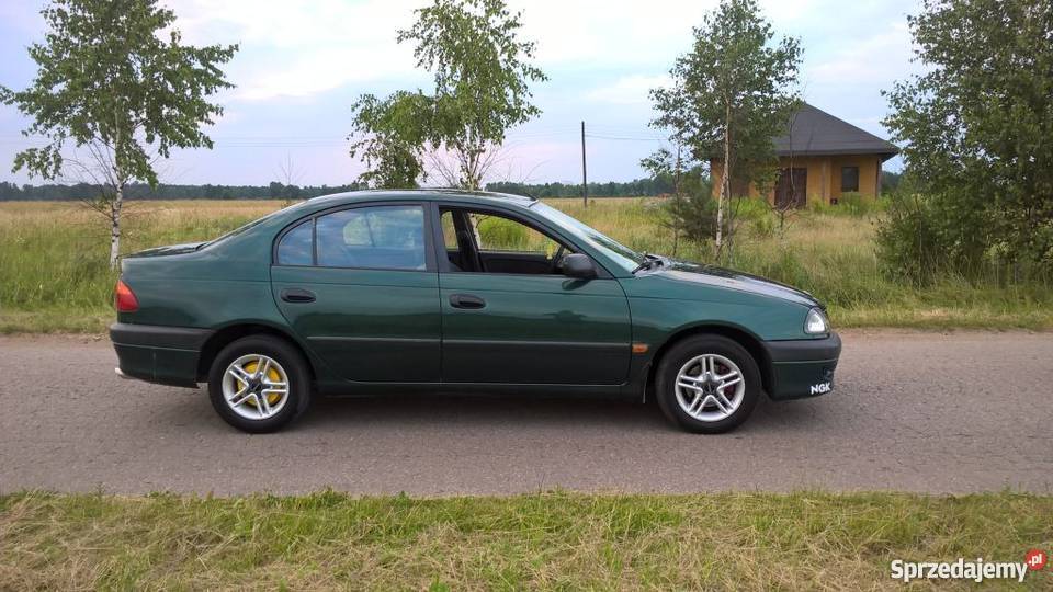 Toyota Avensis I T22 16 16v 2000r Wołomin sprzedam