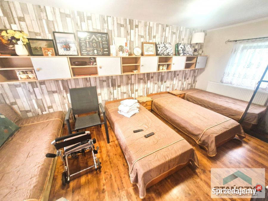sprzedaży domu wolnostojącego 250m2 Łukęcin Rok budowy 1991 sprzedam
