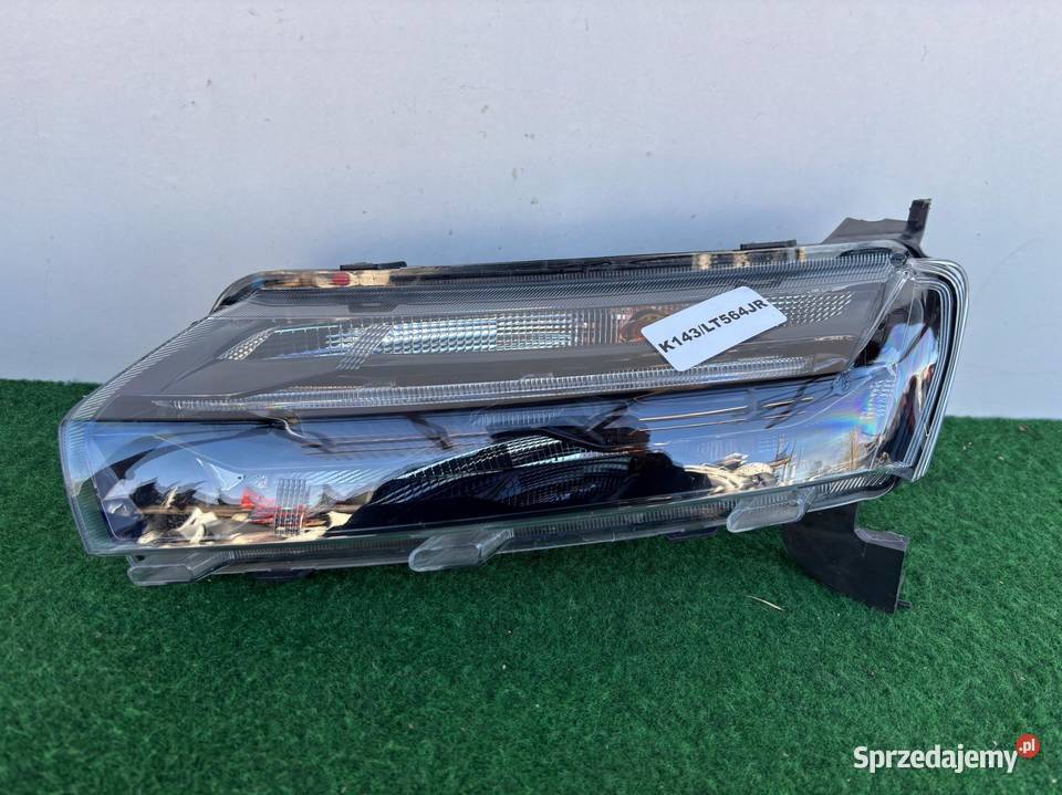 DACIA SPRING 2021R LEWA LAMPA PRZÓD GÓRNA LED Irządze sprzedam