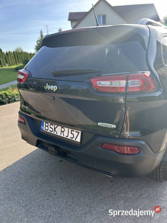 Jeep Cherokee 32 benzyna Dąbrowa Białostocka sprzedam