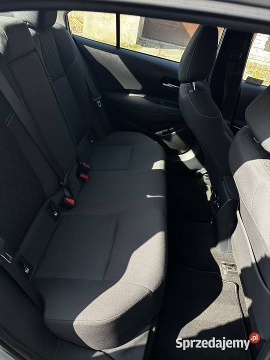 Toyota Corolla Sedan 16 LPG Polski salon 2 manualna Corolla śląskie Rybnik