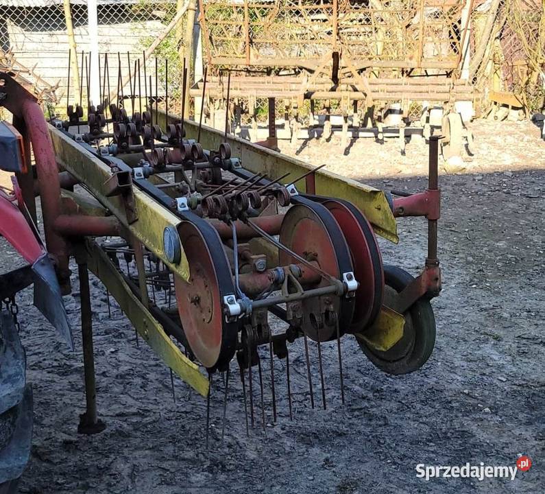 Sprzedam przetrząsarko zgrabiarkę świętokrzyskie Pokrzywnica sprzedam