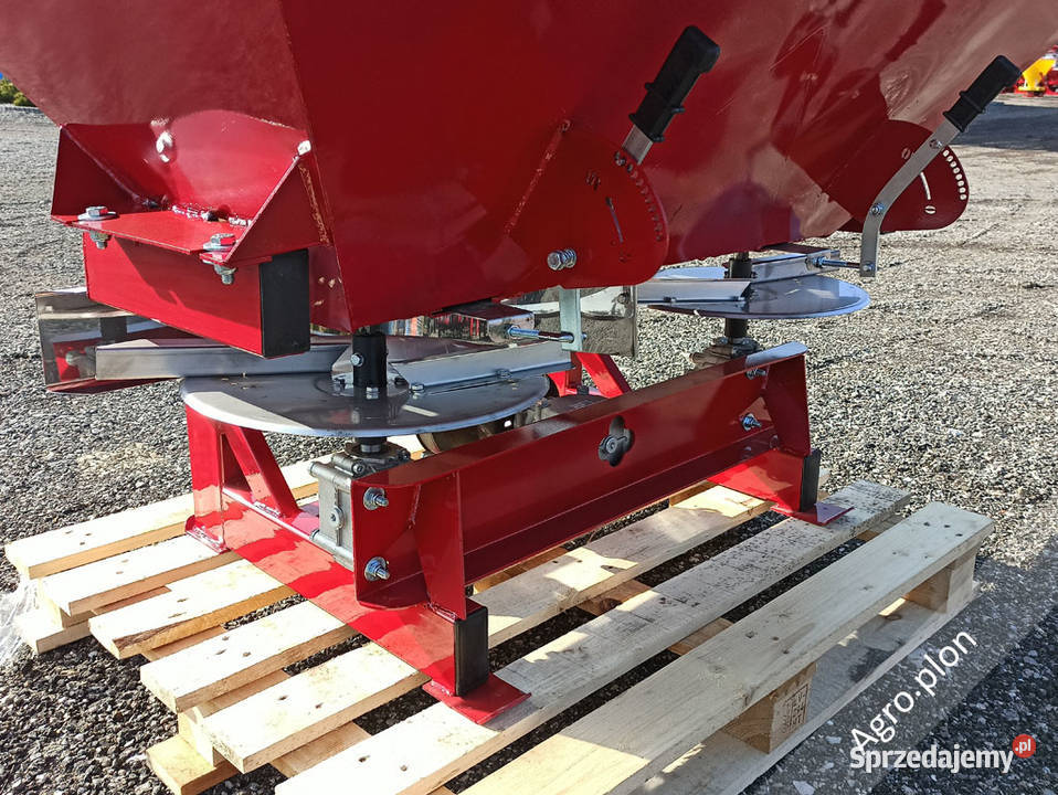 NOWY MODEL Rozsiewacz do nawozów STRUMYK 600 nieuszkodzony Łęczna