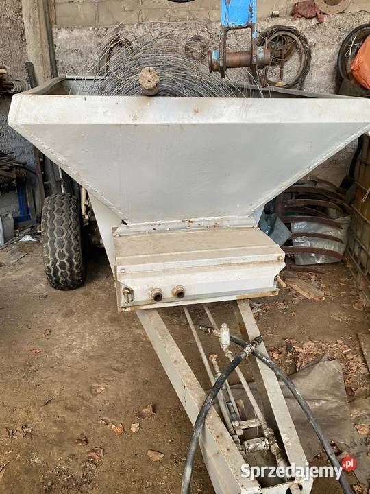 Rozsiewacz Wapna Soli Nawozów nieuszkodzony Oświęcim