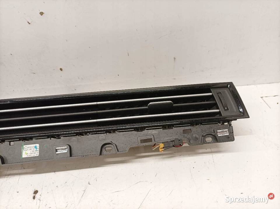 KRATKI NAWIEWU ŚRODKOWA LEWA KOMPLET EU VW