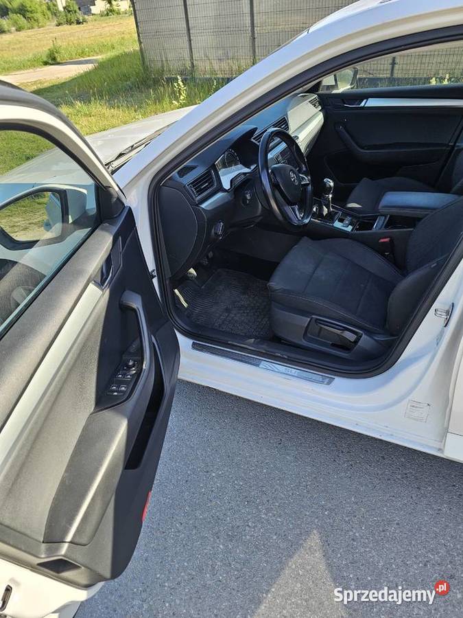 Skoda superb 16tdi 2016e nieuszkodzony Emilia sprzedam