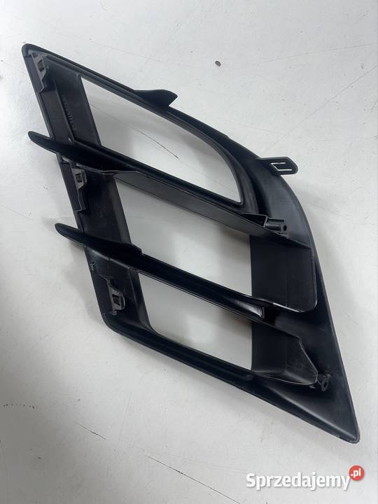 KRATKA ZDERZAKA MAZDA 3 BL BBP850C21 Międzychód sprzedam