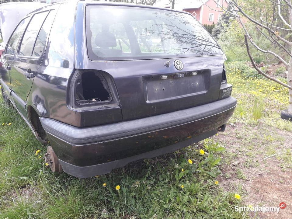 Golf 3 III zderzak tył tylny LC5P pomorskie Barłożno sprzedam