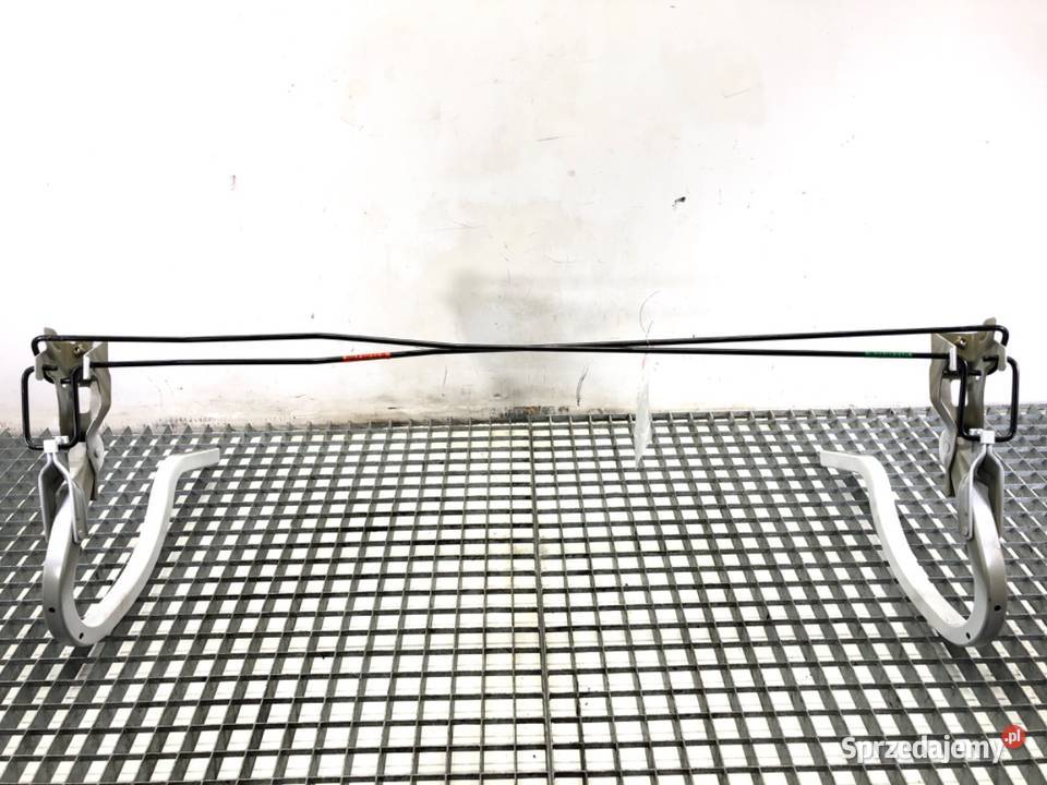 ZAWIAS KLAPY TYŁ HYUNDAI ELANTRA VII Zawiasy, bolce i prowadnice