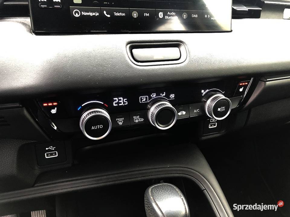 HRV 15 Benzyna Hybryda NAVI Kamera FULL LED Łódź
