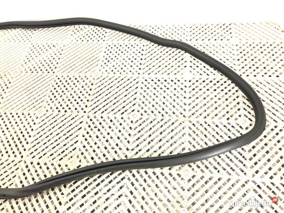 USZCZELKA DRZWI TYŁ PRAWA VW CADDY V Minivan