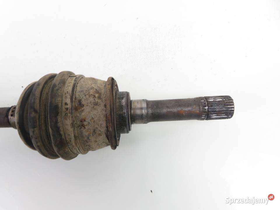 PÓŁOŚ PRAWA PRZEDNIA SUZUKI GRAND VITARA I 20 TD