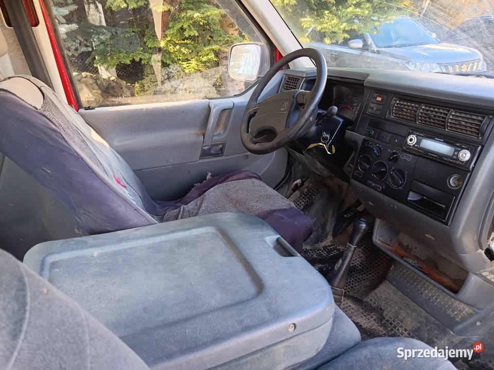 Volkswagen Transporter Caravella 24 8 osób Mogilany