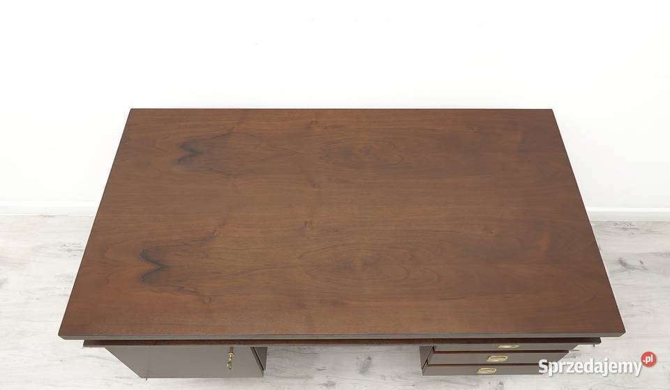 Biurko z czasów PRL profesjonalnej renowacji Jerka