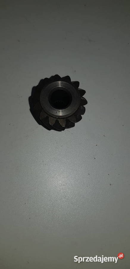 Koło zębate napędu pompy oleju i aparatu Lublin sprzedam
