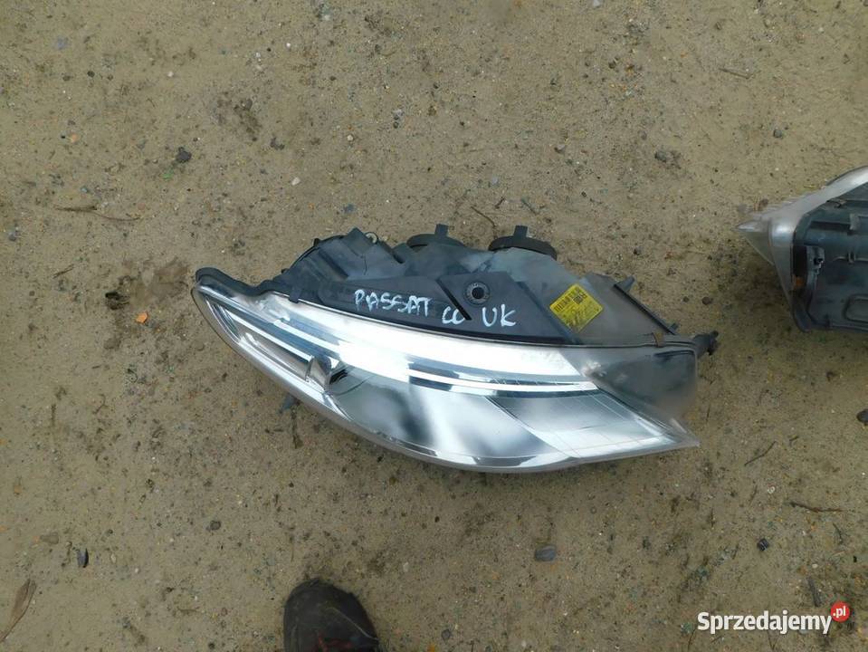 passat CC lampa prawa UK WYSYŁKA osobowe Pozostałe Żory