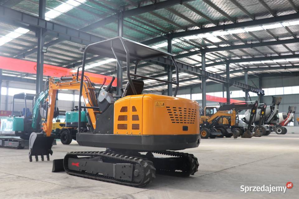 Minikoparka 3 t Mller Machinery MB 30 silnik Gąsiennice Pleszew